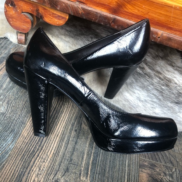 Heels by Calvin Klein pumps - Picture 7 of 7